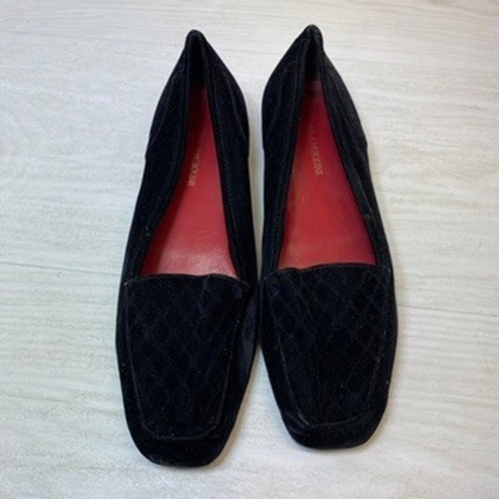 Enzo Angiolini Womens 8.5M Loafers Flat Quilted Black Velvet Square Toe Classic